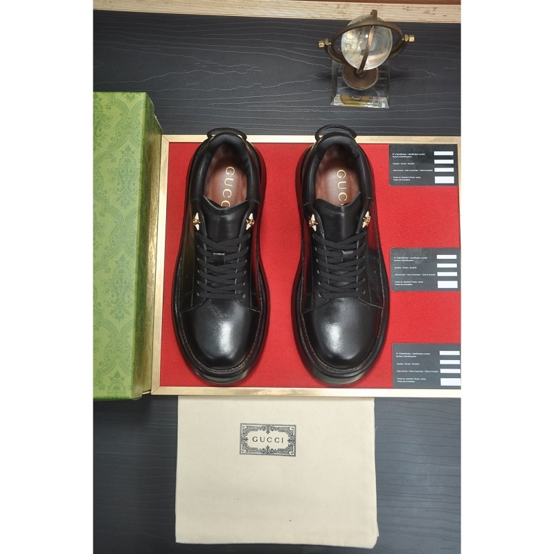 G*u*i leather shoes